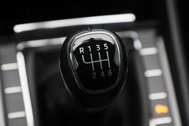 Škoda Superb (2018) thumbnail 29
