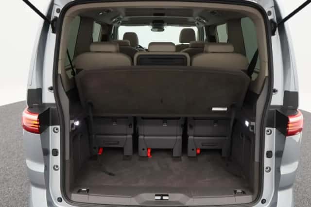 Volkswagen Multivan (2024) thumbnail 19