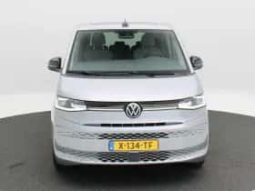 Volkswagen Multivan (2024) thumbnail 3