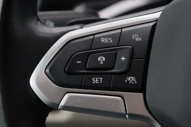 Volkswagen Multivan (2024) thumbnail 24