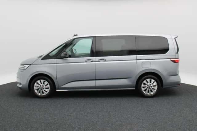 Volkswagen Multivan (2024) thumbnail 10