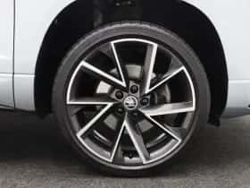 Škoda Karoq (2021) thumbnail 12