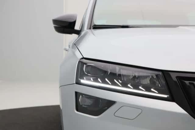 Škoda Karoq (2021) thumbnail 8