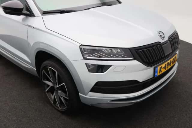 Škoda Karoq (2021) thumbnail 10