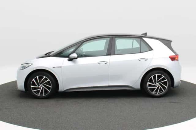 Volkswagen ID.3 (2020) thumbnail 5
