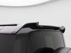 Land Rover Defender (2024) thumbnail 24
