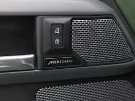 Land Rover Defender (2024) thumbnail 28