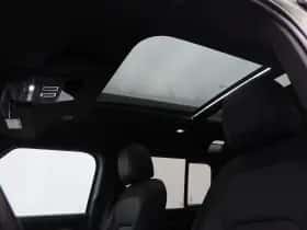 Land Rover Defender (2024) thumbnail 31