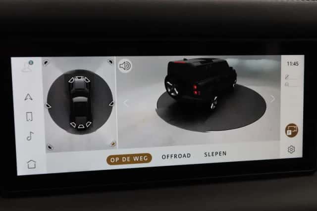 Land Rover Defender (2024) thumbnail 38