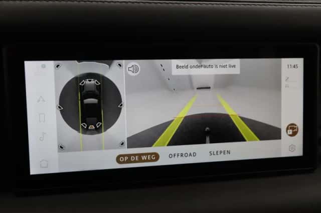 Land Rover Defender (2024) thumbnail 39