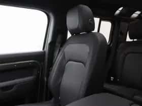 Land Rover Defender (2024) thumbnail 49