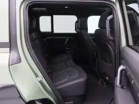 Land Rover Defender (2024) thumbnail 52