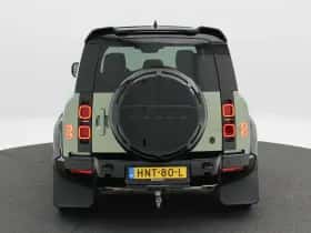 Land Rover Defender (2024) thumbnail 7