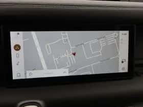 Land Rover Defender (2024) thumbnail 9
