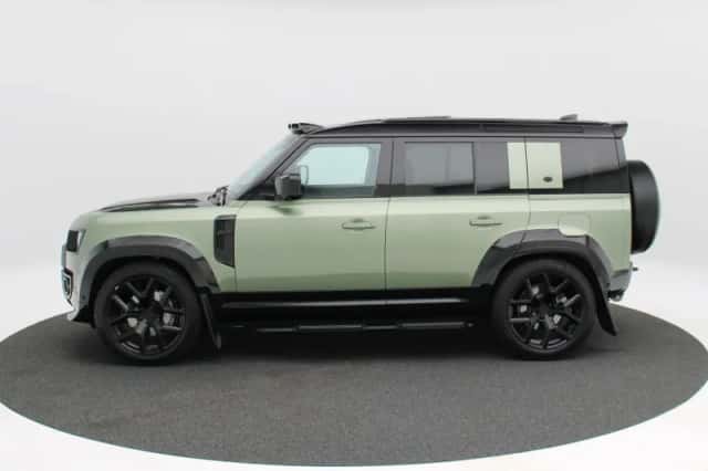 Land Rover Defender (2024) thumbnail 10