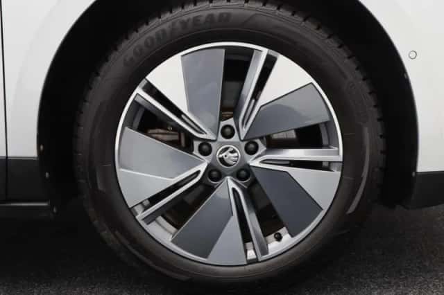 Škoda Enyaq (2023) thumbnail 14