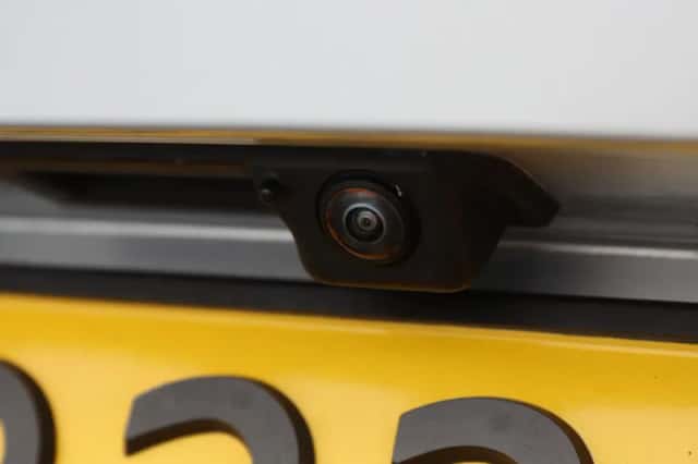 Škoda Enyaq (2023) thumbnail 18