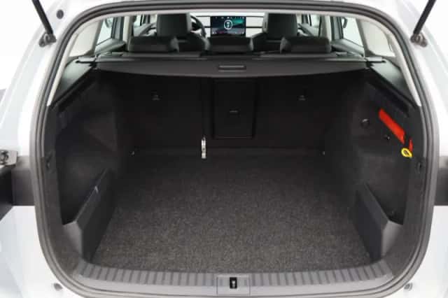 Škoda Enyaq (2023) thumbnail 19