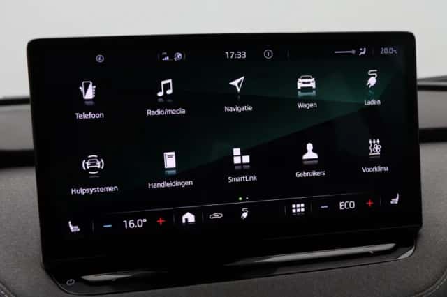Škoda Enyaq (2023) thumbnail 24
