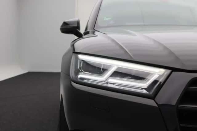 Audi Q5 (2020) thumbnail 10