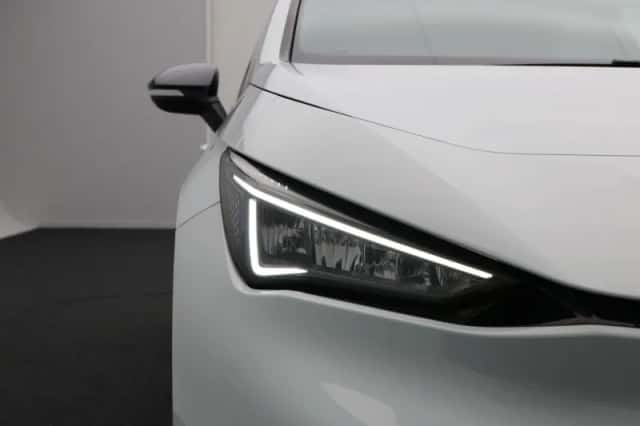 CUPRA Born (2022) thumbnail 11