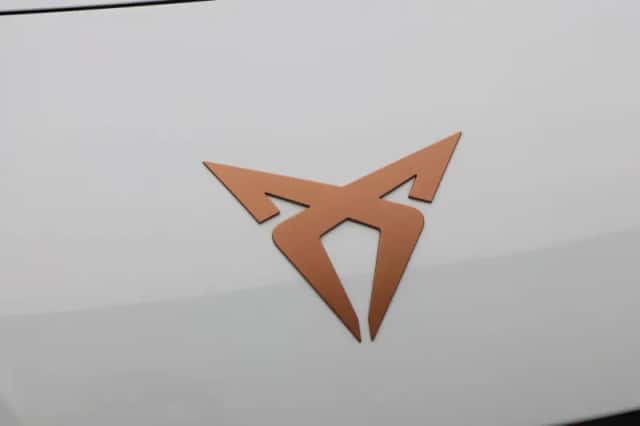 CUPRA Born (2022) thumbnail 12
