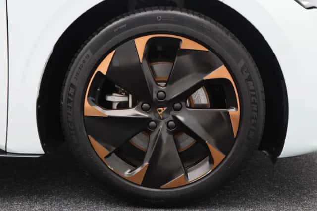 CUPRA Born (2022) thumbnail 14