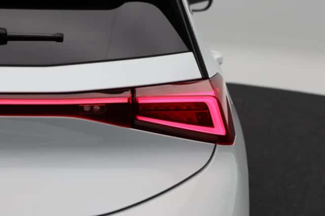 CUPRA Born (2022) thumbnail 15