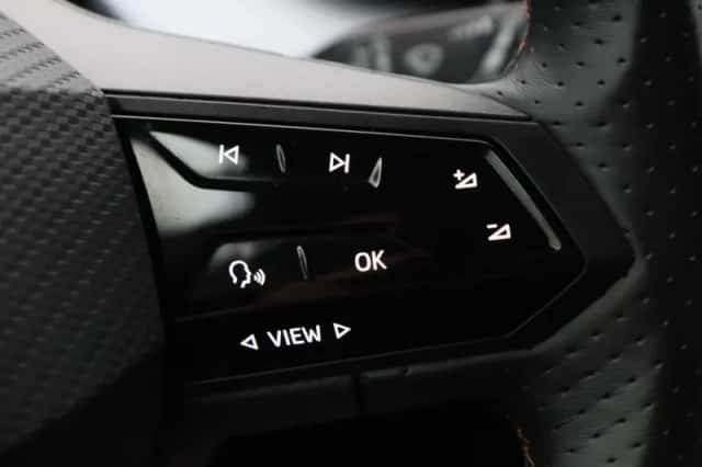 CUPRA Born (2022) thumbnail 23