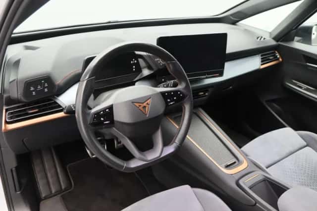 CUPRA Born (2022) thumbnail 4