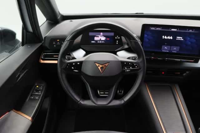 CUPRA Born (2022) thumbnail 32