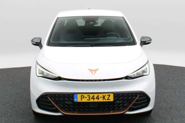 CUPRA Born (2022) thumbnail 5