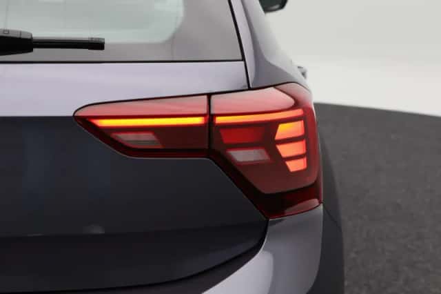 Volkswagen Polo (2022) thumbnail 12