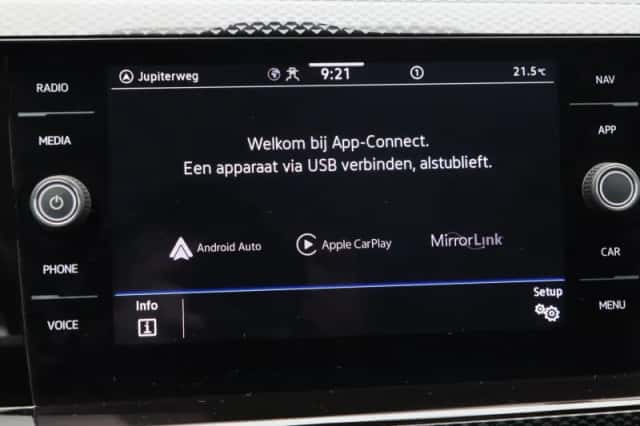 Volkswagen Polo (2022) thumbnail 23