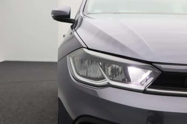 Volkswagen Polo (2022) thumbnail 8