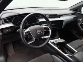 Audi e-tron (2020) thumbnail 3