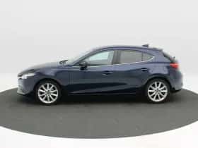 Mazda 3 (2017) thumbnail 7