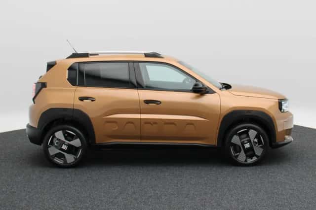 Fiat Grande Panda (2025) thumbnail 6