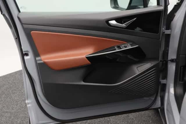 Volkswagen ID.5 (2022) thumbnail 18