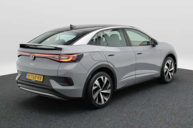 Volkswagen ID.5 (2022) thumbnail 3