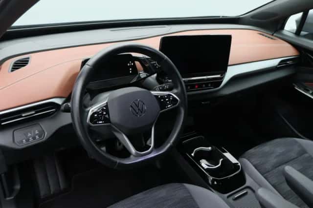 Volkswagen ID.5 (2022) thumbnail 4