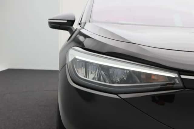 Volkswagen ID.5 (2023) thumbnail 11