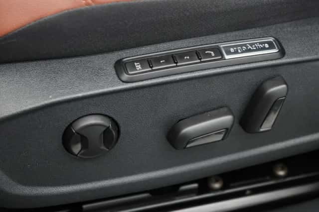 Volkswagen ID.5 (2023) thumbnail 22