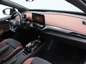 Volkswagen ID.5 (2023) thumbnail 10
