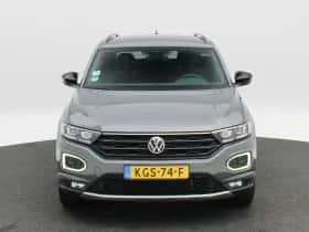 Volkswagen T-Roc (2022) thumbnail 3