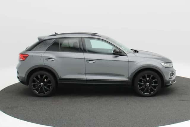 Volkswagen T-Roc (2022) thumbnail 5