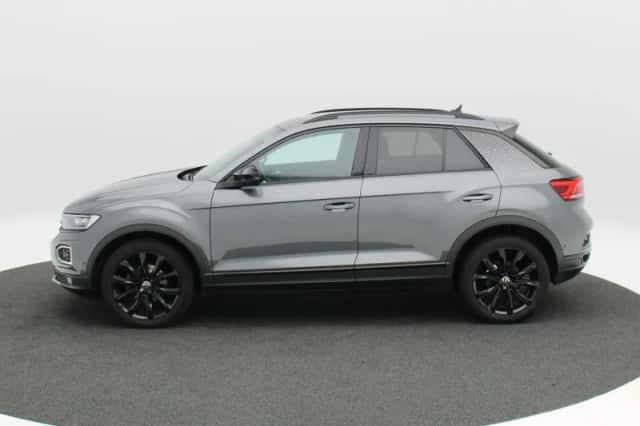 Volkswagen T-Roc (2022) thumbnail 6