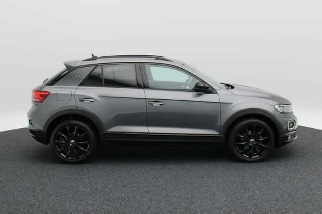 Volkswagen T-Roc (2022) thumbnail 6