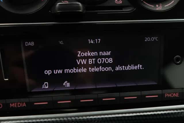 Volkswagen Up! (2023) thumbnail 20