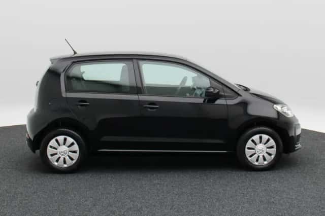 Volkswagen Up! (2023) thumbnail 6